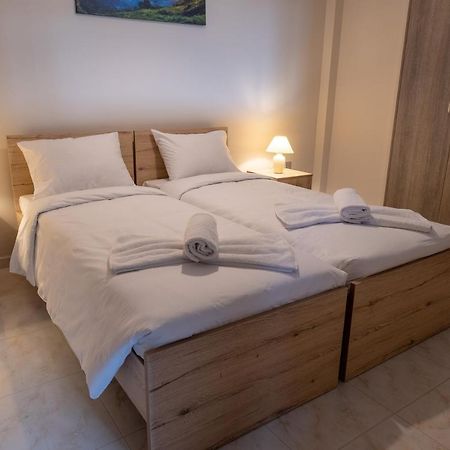 Prinos Oasis Twin Villas I Exteriör bild